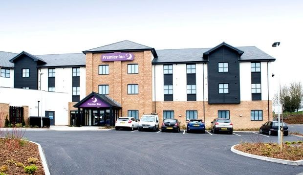Premier Inn Γουέρ Εξωτερικό φωτογραφία